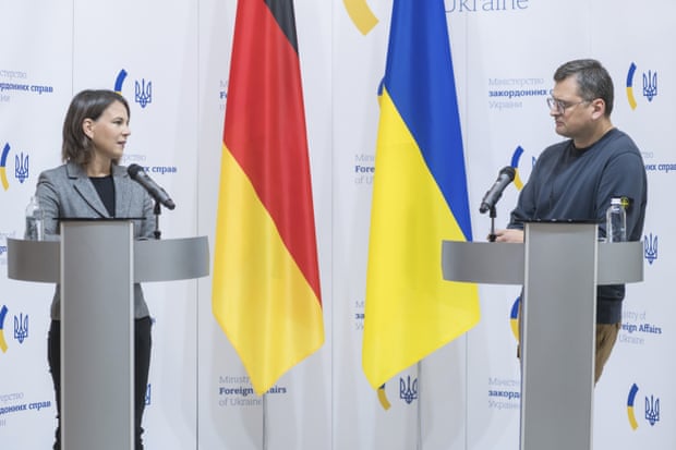 Dmytro Kuleba et Annalena Baerbock
