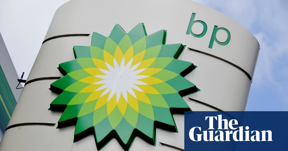 BP profits halve to .8bn but beat forecasts | BP