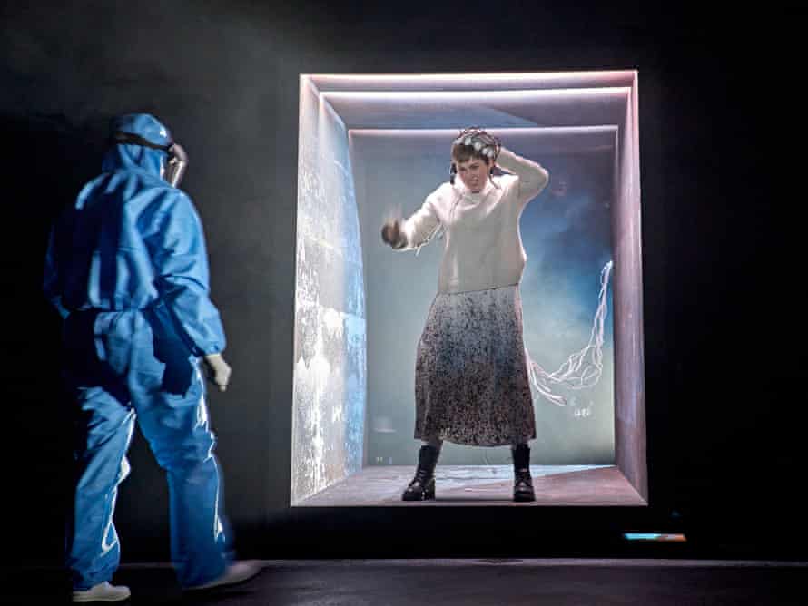 Ria Zmitrowicz in The Glow at the Royal Court.