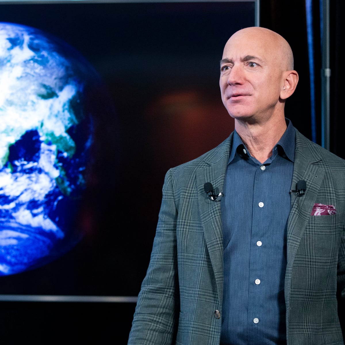 Why Doesn T Jeff Bezos Pay More Tax Instead Of Launching A 10bn Green Fund Amazon The Guardian