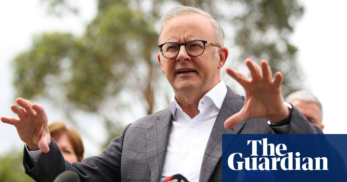 Anthony Albanese under pressure on salmon farming from both conservationists and industry | Tasmania Anthony Albanese under pressure on salmon farming from both conservationists and industry | Tasmania