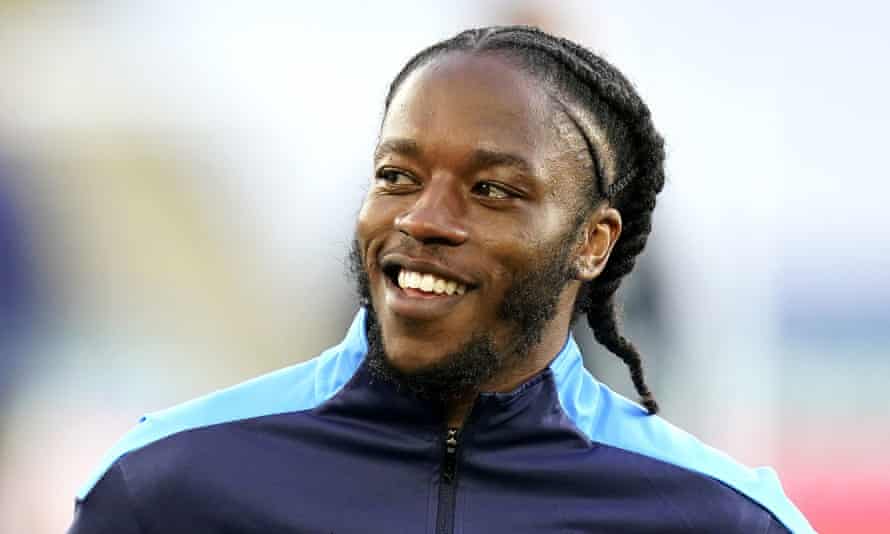 Romaine Sawyers