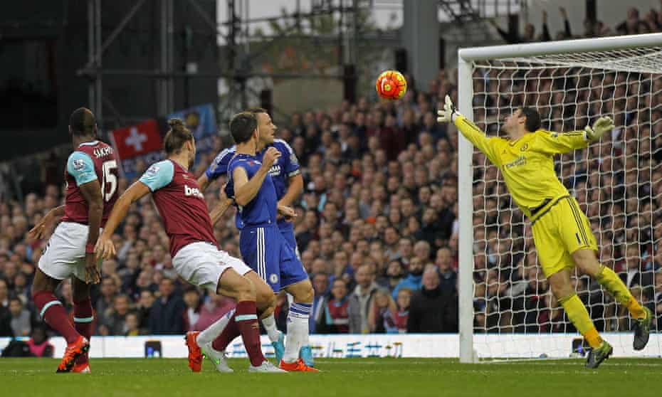 Andy Carroll scores for West Ham