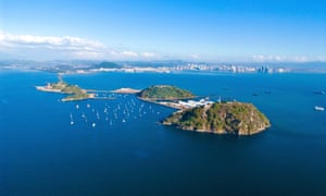 Jutting four kilometres into the Pacific, the Amador causeway islands separate the concrete and glass skyline of Panama City from the soaring iron arch of the Bridge of the Americas.