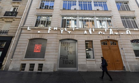Parisian department store Galeries Lafayette launches centre for Asian  tourist groups