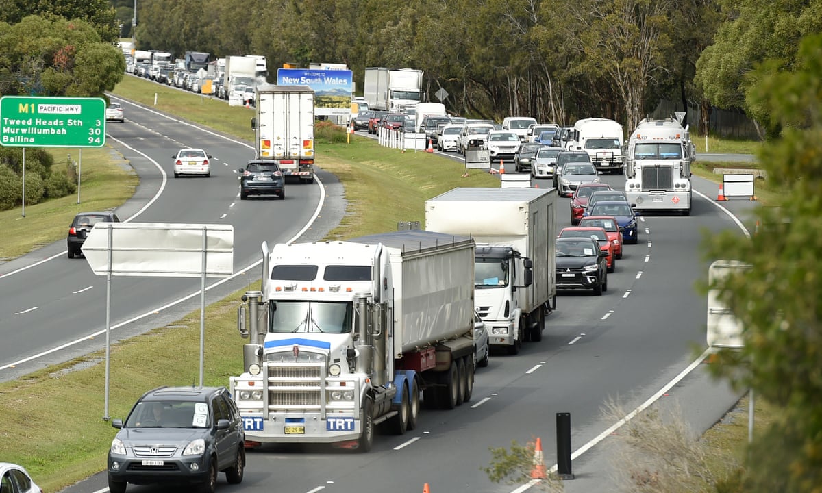 Queensland Border Reopens After Coronavirus Closure But Travellers Stuck In Traffic Jams Australia News The Guardian