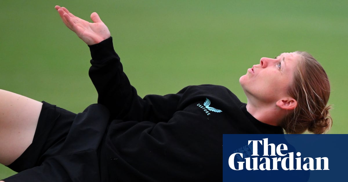Cricket World Cup: England players kept grounded as challenge begins