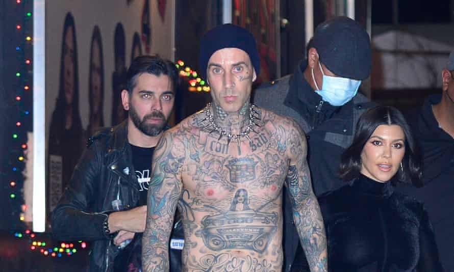 What links Machine Gun Kelly to François Truffaut, Gérard Depardieu and Degrassi? | Pop and rock 2 Travis Barker