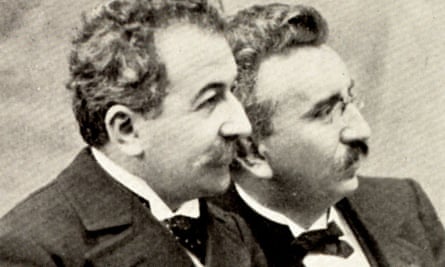 August (left) and Louis (right) Lumière.