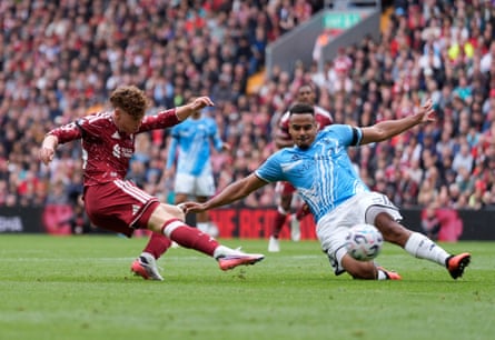 Víctor Muñoz scores Liverpool’s equaliser at Anfield
