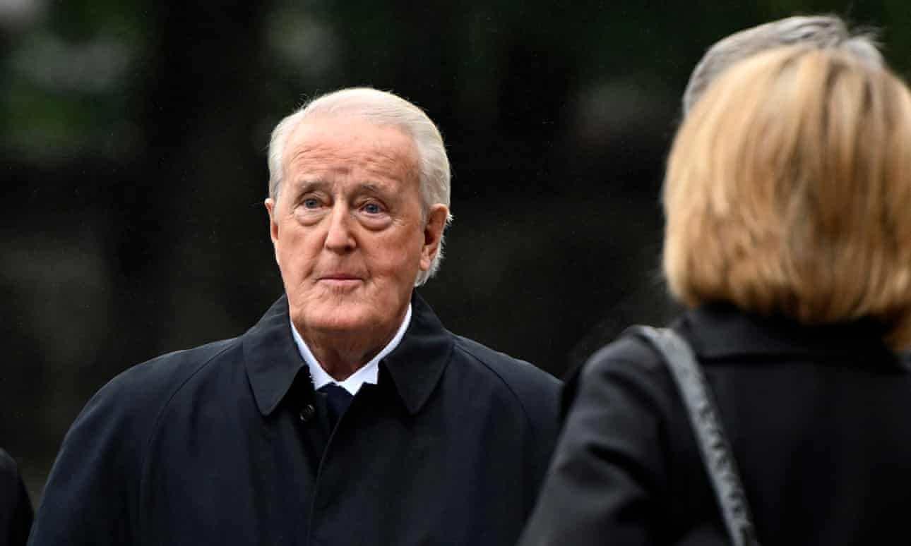 Brian Mulroney, ex primer ministro canadiense, fallece a los 84 años.