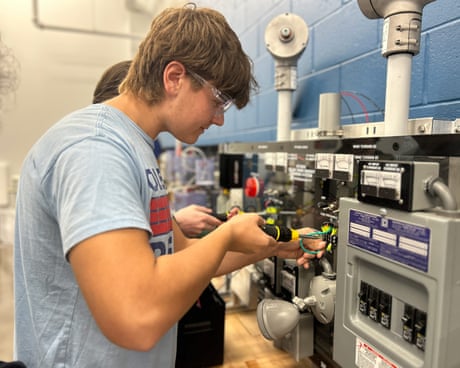 The greening of career education: US students learn new skills as climate crisis intensifies