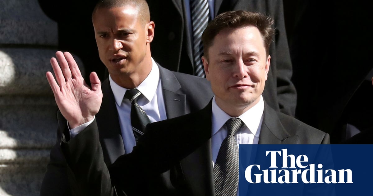 ‘You can’t sue your way to the moon’: Elon Musk intensifies Bezos space feud