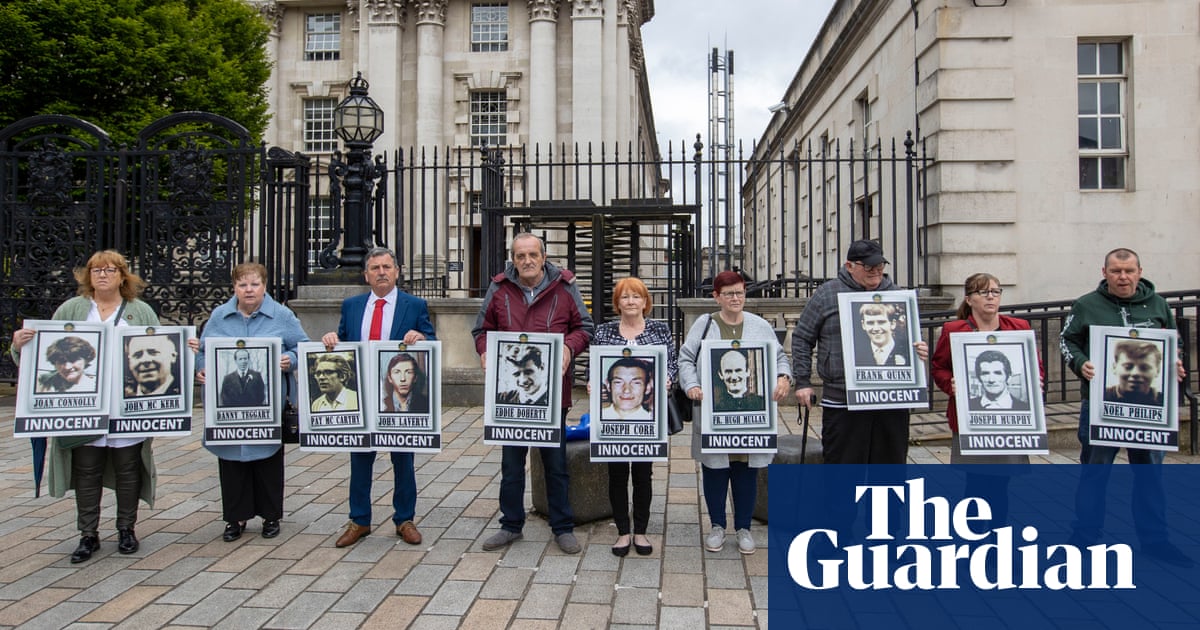 Ballymurphy massacre: MoD to pay damages to bereaved relatives