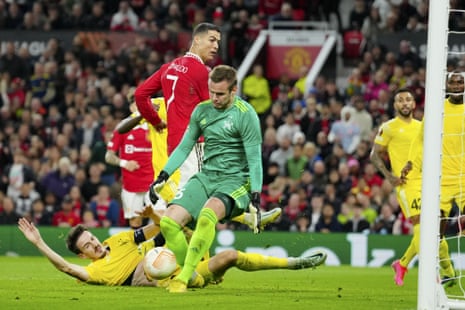 Manchester United v Sheriff: Europa League – live | Europa League 5 Sheriff's goalkeeper Maksym Koval goes for the ball in front of Manchester United's Cristiano Ronaldo.