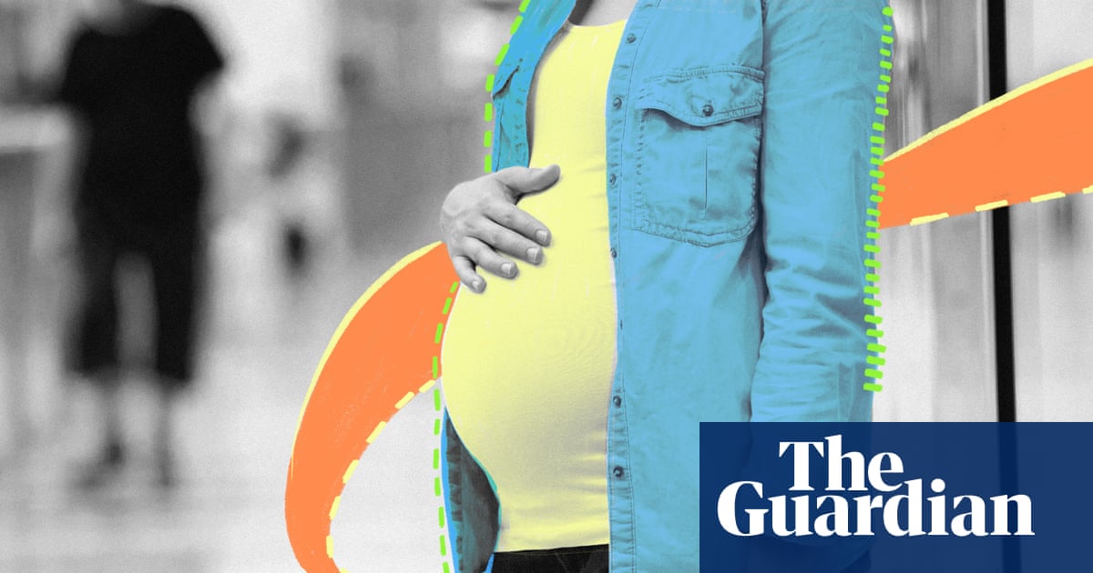 Kindness of strangers: I was so pregnant I couldn't see my feet when a woman offered to tie my shoelace