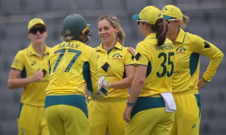 Australia thump Bangladesh as Sophie Molineux makes triumphant ODI return