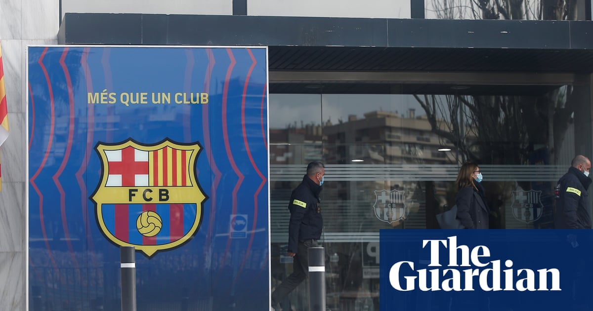 Police arrest Josep Maria Bartomeu after raid on Barcelona's Camp Nou