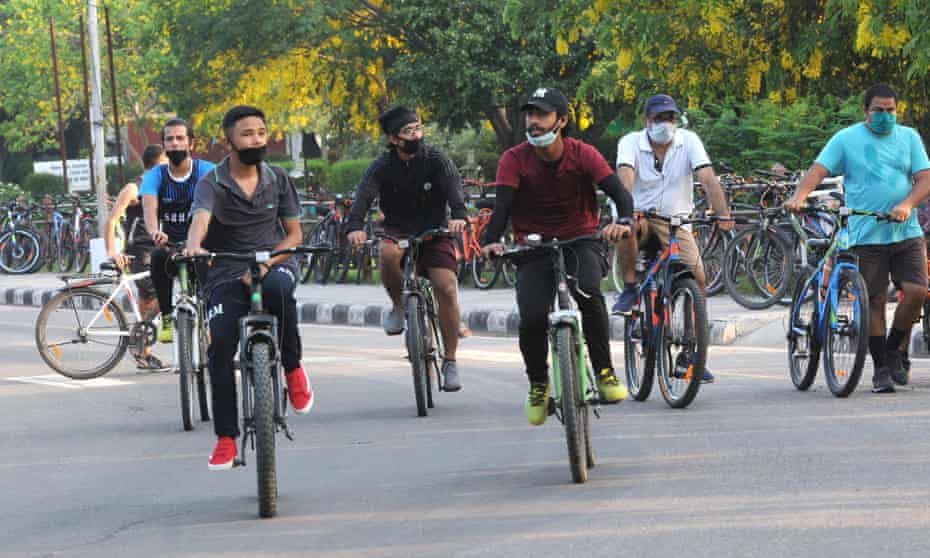 Cyclists on the roads in Chandigarh, India