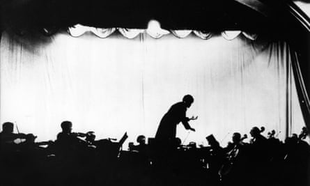 Sergiu Celibidache conducting in the Berlin Titania Palast, 1956.