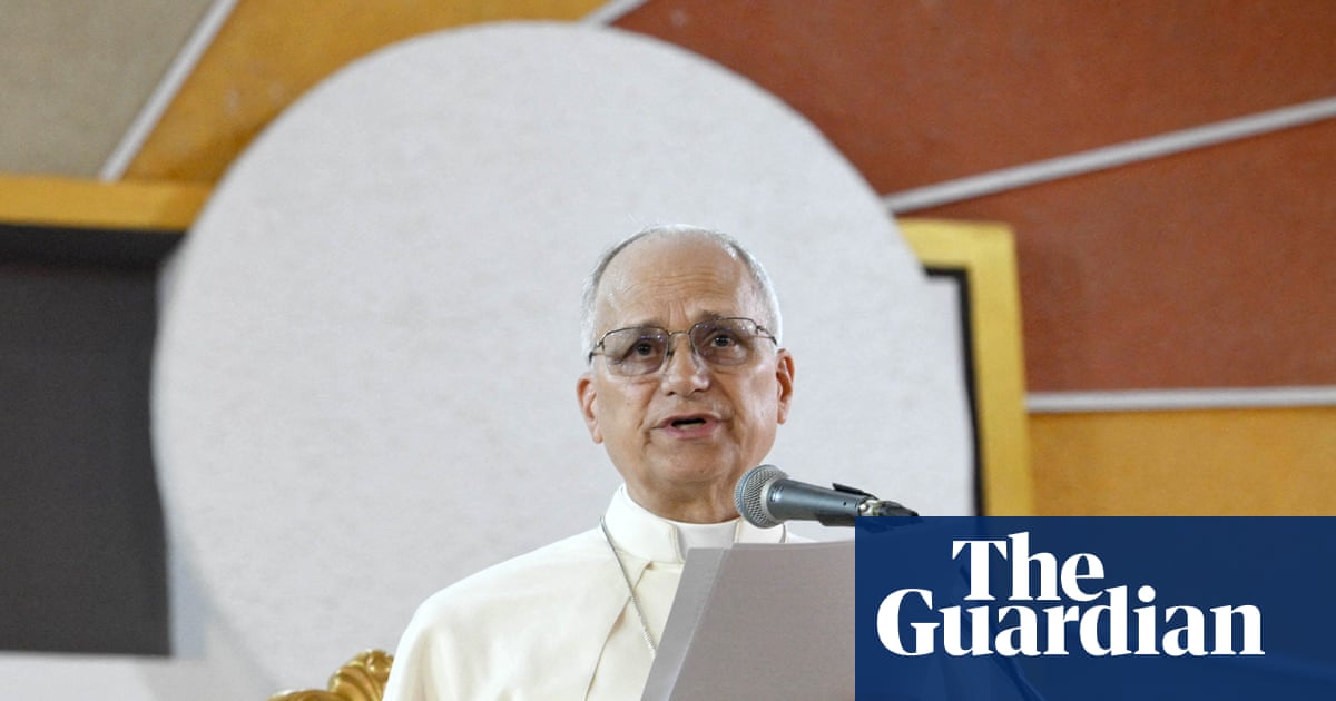 Pope Leo laments world ruled by 'tyrants' after Trump attacks – video