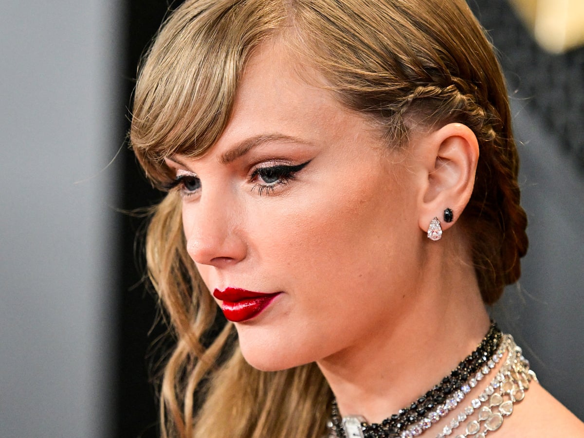 Taylor Swift threatens legal action against student tracking her private jet | Taylor Swift | The Guardian