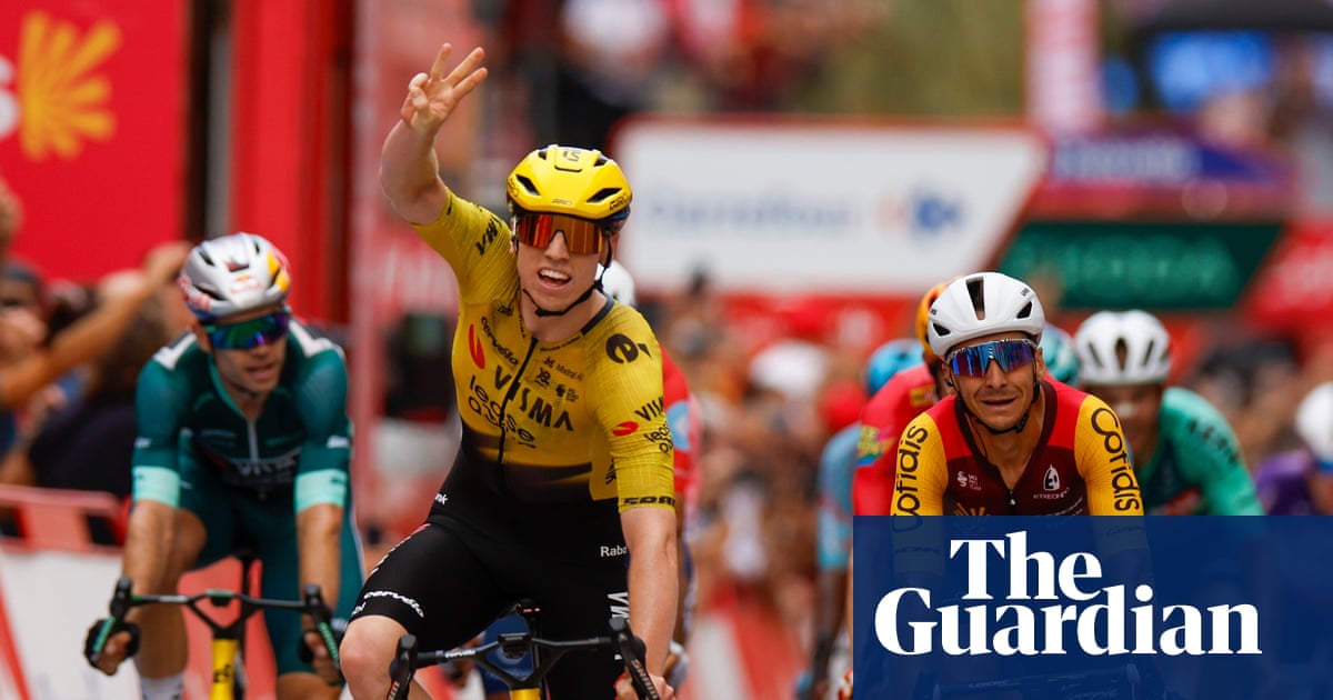 Vuelta a España: Britain’s Brennan seals hat-trick of stage wins as Mas retains lead
