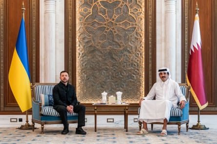 Volodymyr Zelenskyy and Qatar’s Emir Sheikh Tamim bin Hamad Al-Thani meeting