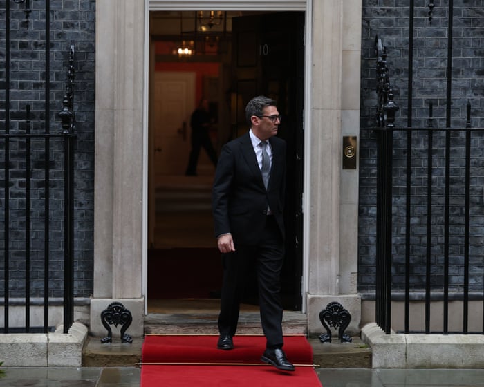 Wanted: new No 10 adviser to help citizens deal with rise of AI