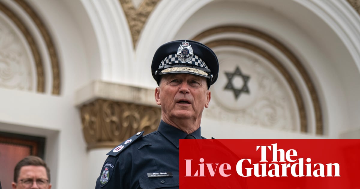 Australia news live: Victoria police to carry semiautomatic rifles at Boxing Day test; farmers groups say NSW gun reforms ‘rushed’