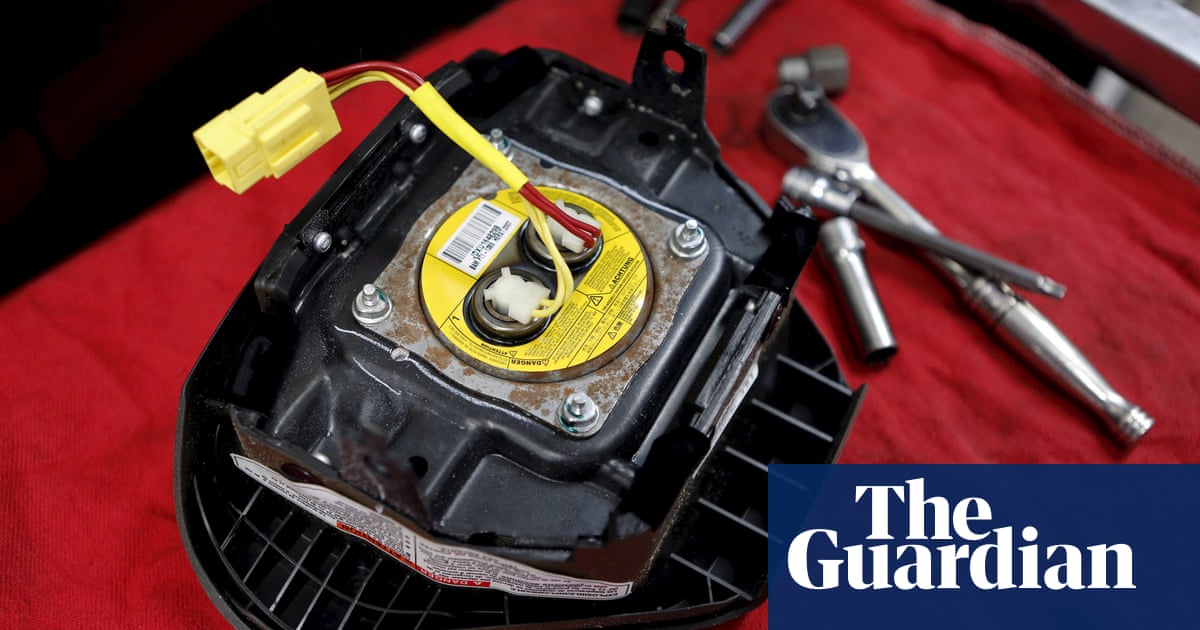 Takata Airbag Recall Australia Mitsubishi Takata airbag recall 'critical' as drivers urged not to use 20,000 cars