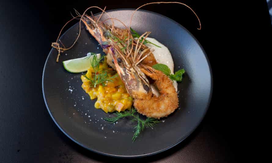 “Hilarious engagement”: tiger prawns.