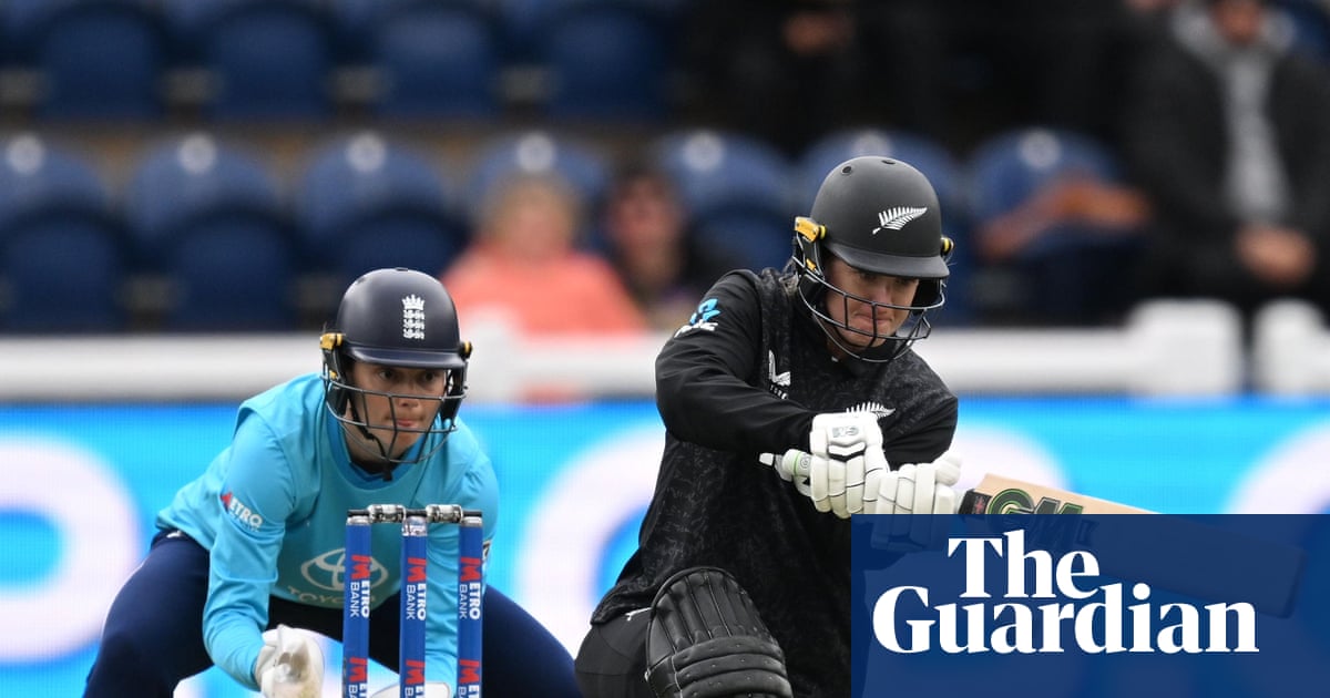 New Zealand sink England in rain-hit final women’s ODI to tie series