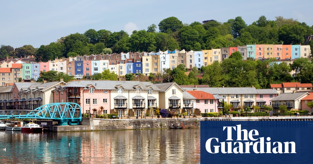 Homebuyers offered 40-year fixed-rate mortgage by UK lender