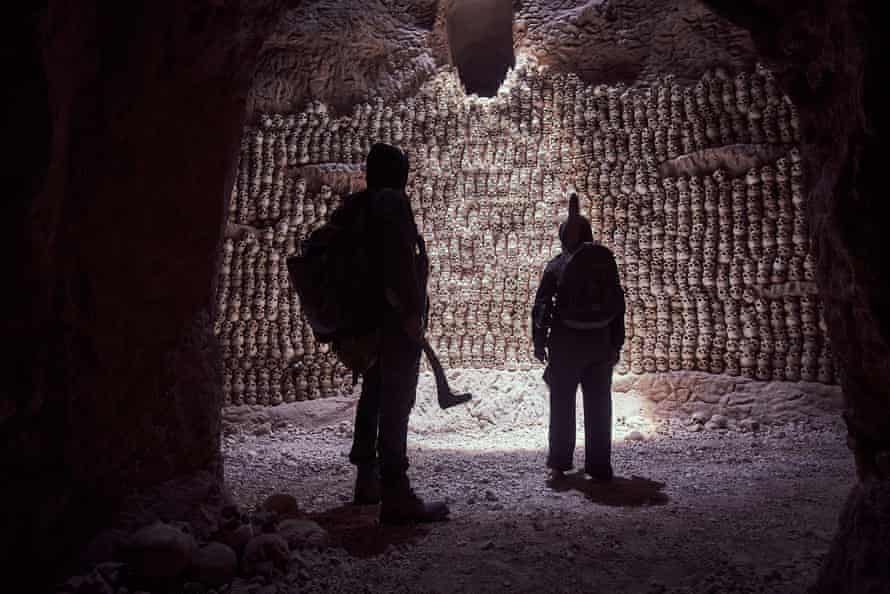 Tyson and Shanika in a vampire’s lair beneath Opal City