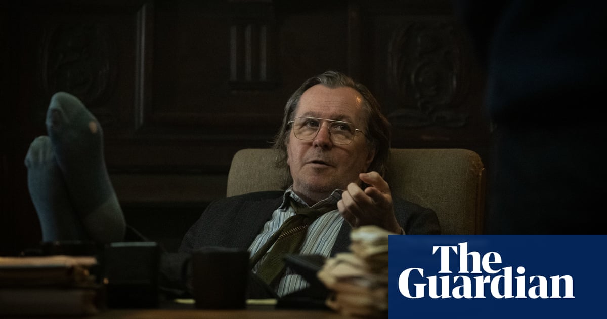 An intuitive genius': Gary Oldman steps back on to stage as a national treasure
