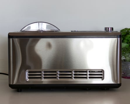Caso IceCreamer compressor ice-cream maker