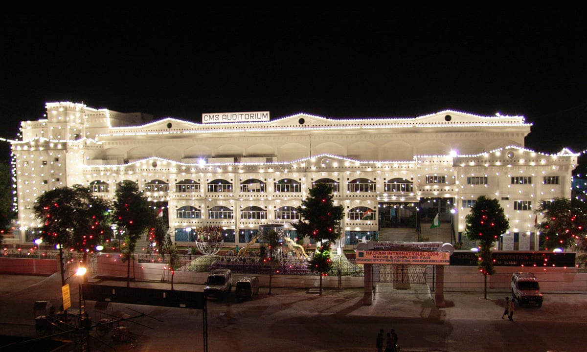 52 000 Students And 1 050 Classrooms Inside The World s Largest School 52-000-students-and-1-050-classrooms-inside-the-world-s-largest-school