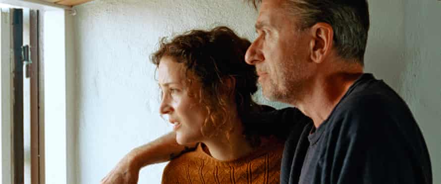 Vicky Krieps and Tim Roth in Bergman Island.