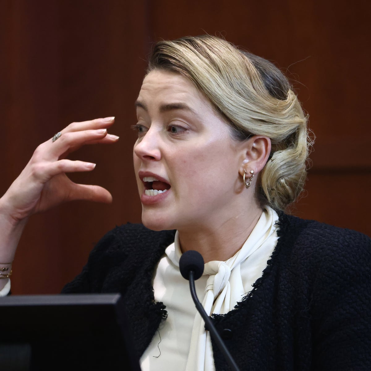 Top 5 Funny Riddles Top 5 Funny Riddles