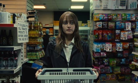 Rhiannon Lewis (Ella Purnell) comes of rage … Sweetpea.