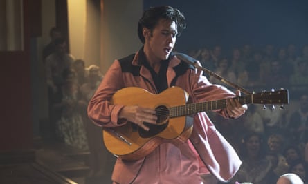 Austin Butler in a scene from Elvis