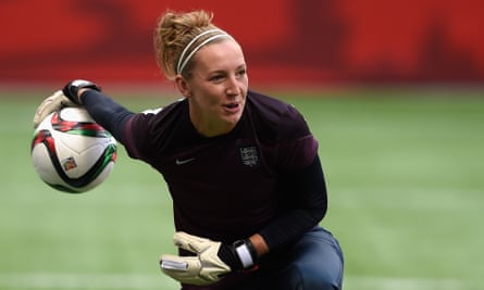 Siobhan Chamberlain, who holds an MA in nutrition, has played in three World Cups and two European Championships.