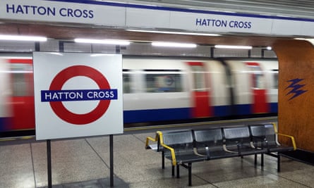 A train passing the platform at speed at Hatton Corner