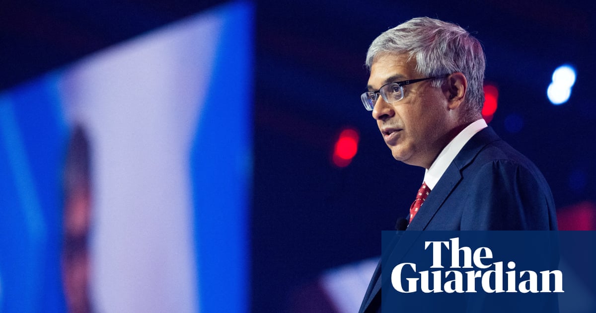 ‘How is he going to have the time?’ NIH staff voice concern as Bhattacharya takes on CDC role