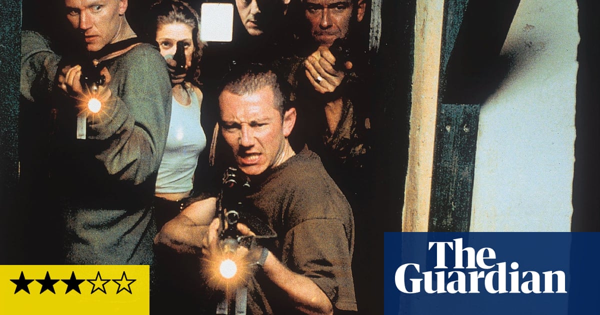 Dog Soldiers review – gory larks with furry werewolves
