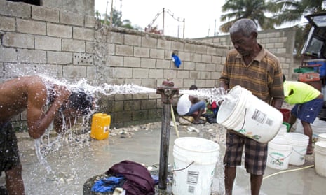 Cholera Outbreak Roils Haiti as Violence Hampers Aid Workers - BNN Bloomberg