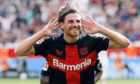 Gladbach raise their game but Bayern end week of transfer woes with a win | Bundesliga 7 Jonas Hofmann celebrates after scoring Leverkusen’s fourth goal in the 5-1 win over Darmstadt.