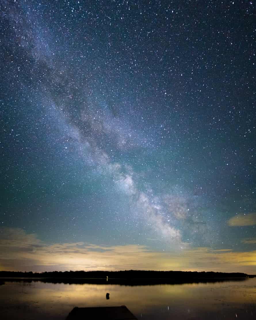 Wiarton - night sky with stars shining