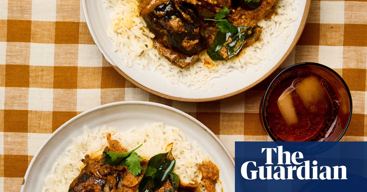 Vegetarian coconut curry recipes: Maunika Gowardhan’s spicy aubergine baingan and spiced vegetable stew